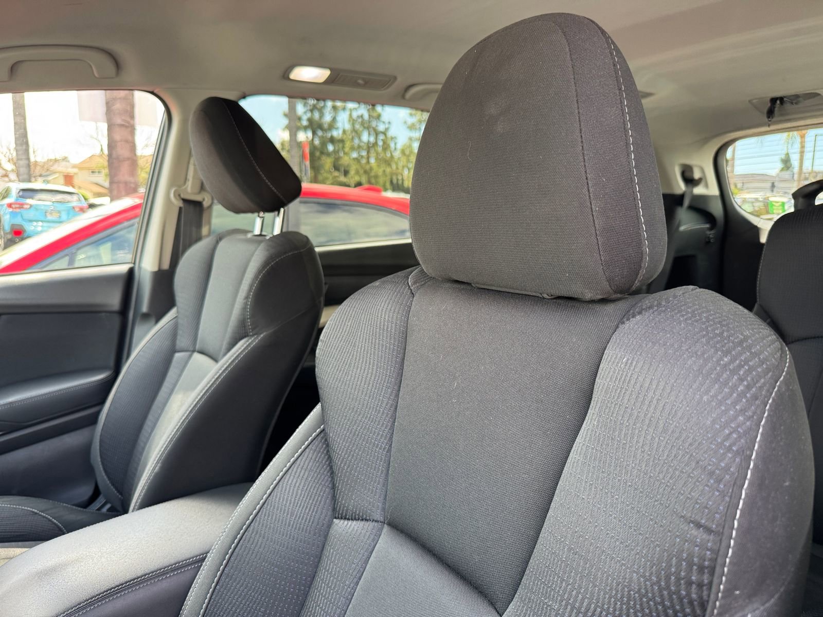 Used 2019 Subaru Ascent Premium image 3