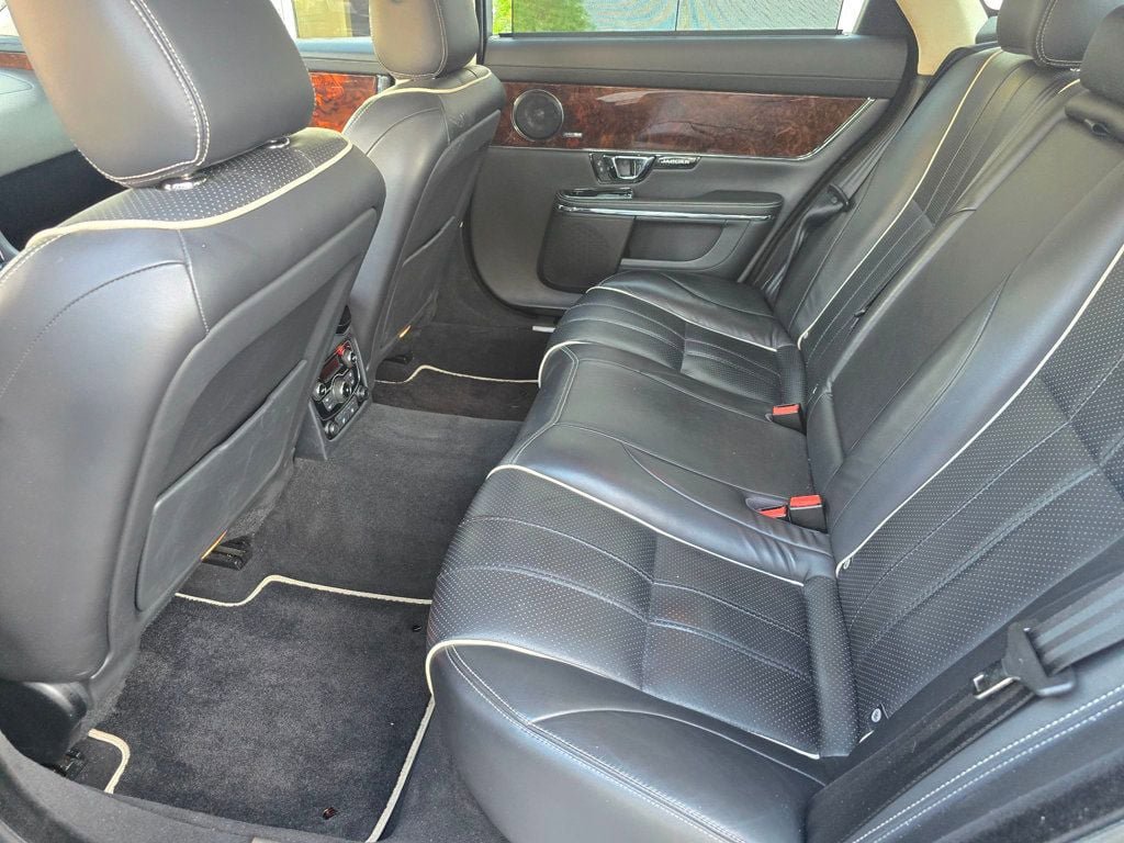 Used 2015 Jaguar XJ L Portfolio AWD/4WD image 11