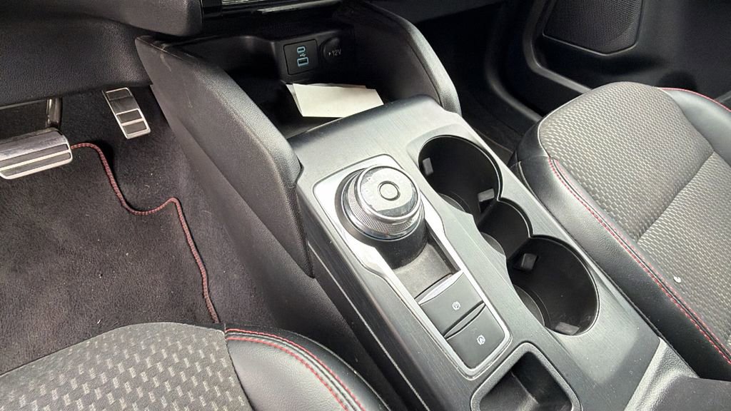 Used 2023 Ford Escape ST-Line Select w/ Tech Pack #2 image 25