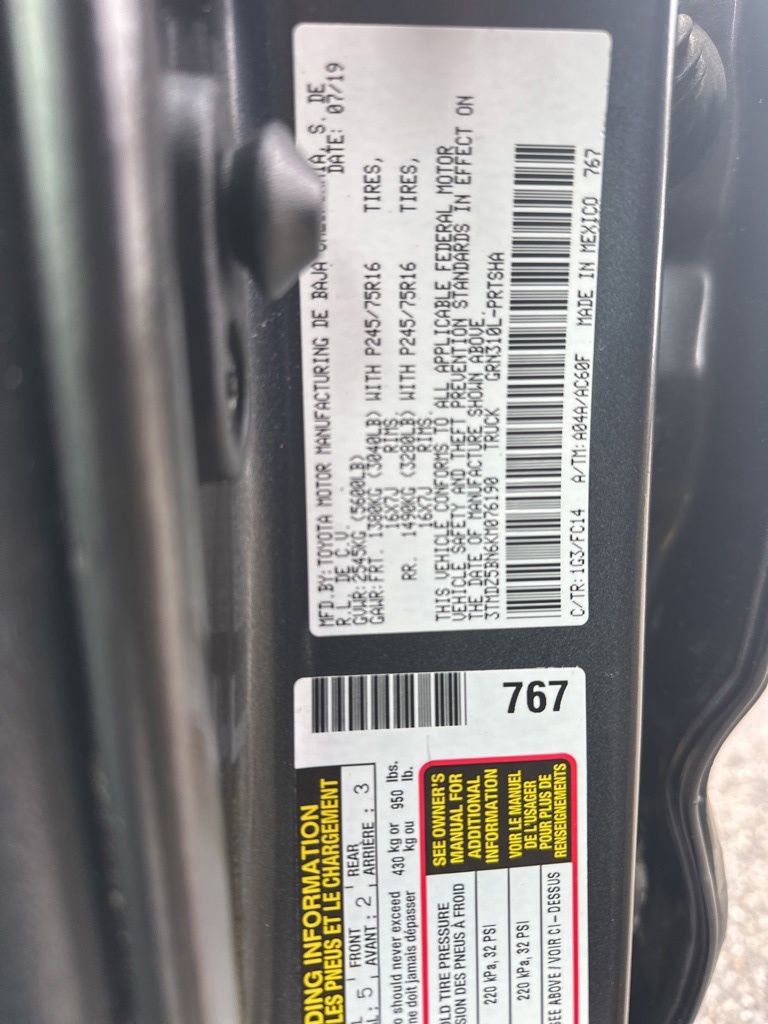 Used 2019 Toyota Tacoma SR5 AWD/4WD image 33