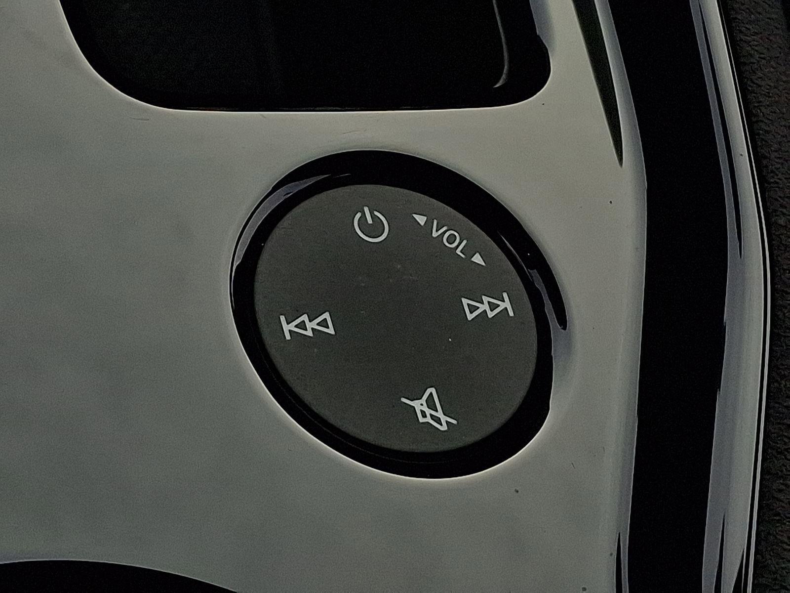 Used 2022 Audi RS e-tron GT w/ Carbon Performance Package image 24