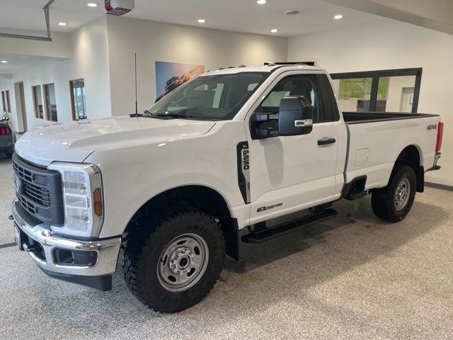 New 2025 Ford F250 XL w/ XL Off-Road Package image 3