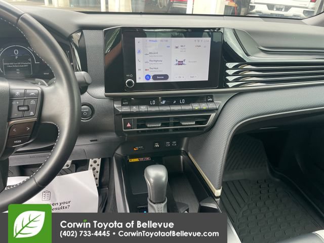 Used 2025 Toyota Camry SE FWD image 17