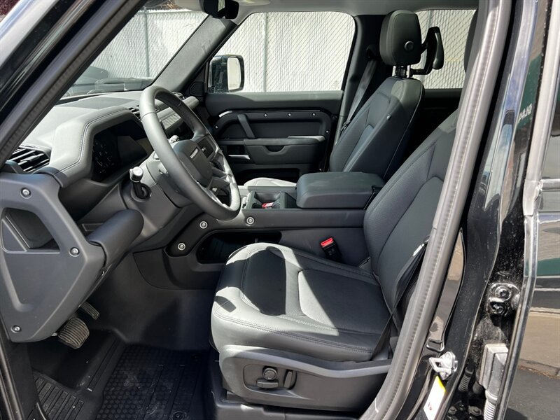 Used 2025 Land Rover Defender 110 S AWD/4WD image 17