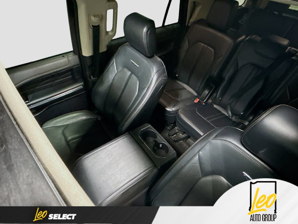 Used 2019 Ford Expedition Platinum AWD/4WD image 26
