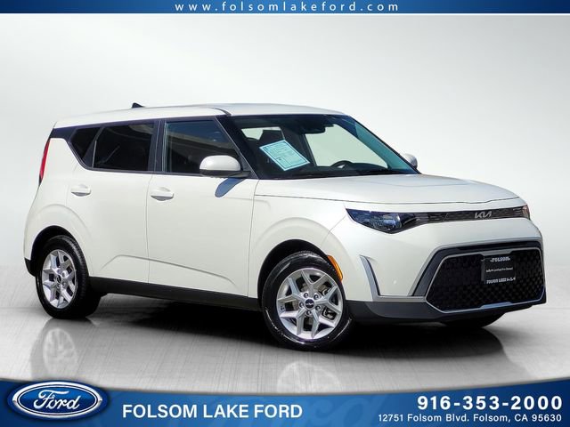 Used 2025 Kia Soul LX w/ LX Technology Package image 1