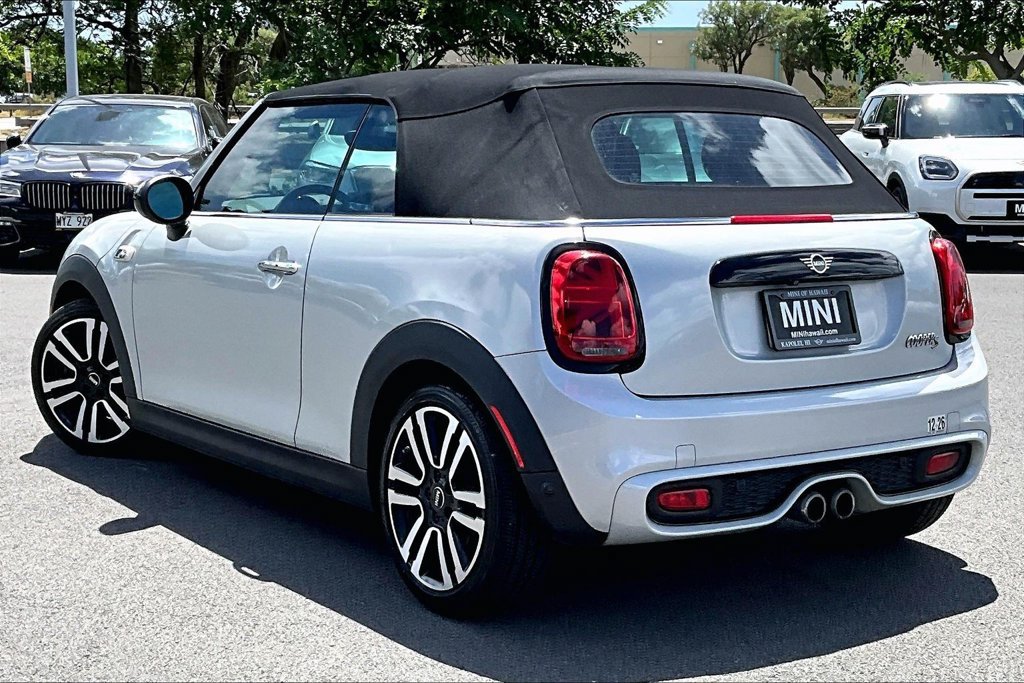 Used 2019 MINI Cooper S w/ Premium Package FWD image 11