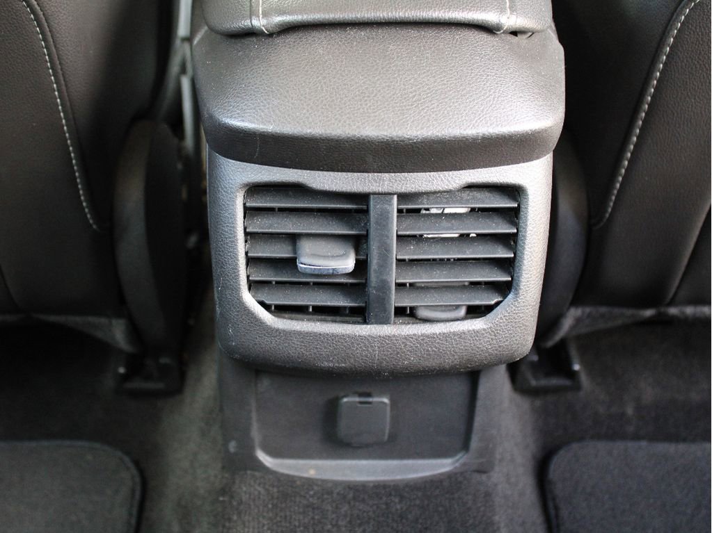 Used 2014 Ford Fusion SE w/ Equipment Group 202A FWD image 31