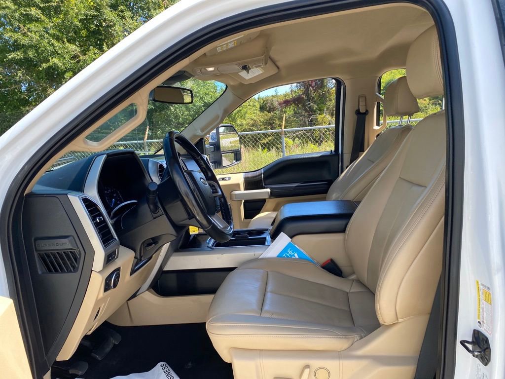 Used 2021 Ford F250 Lariat w/ Chrome Package image 22