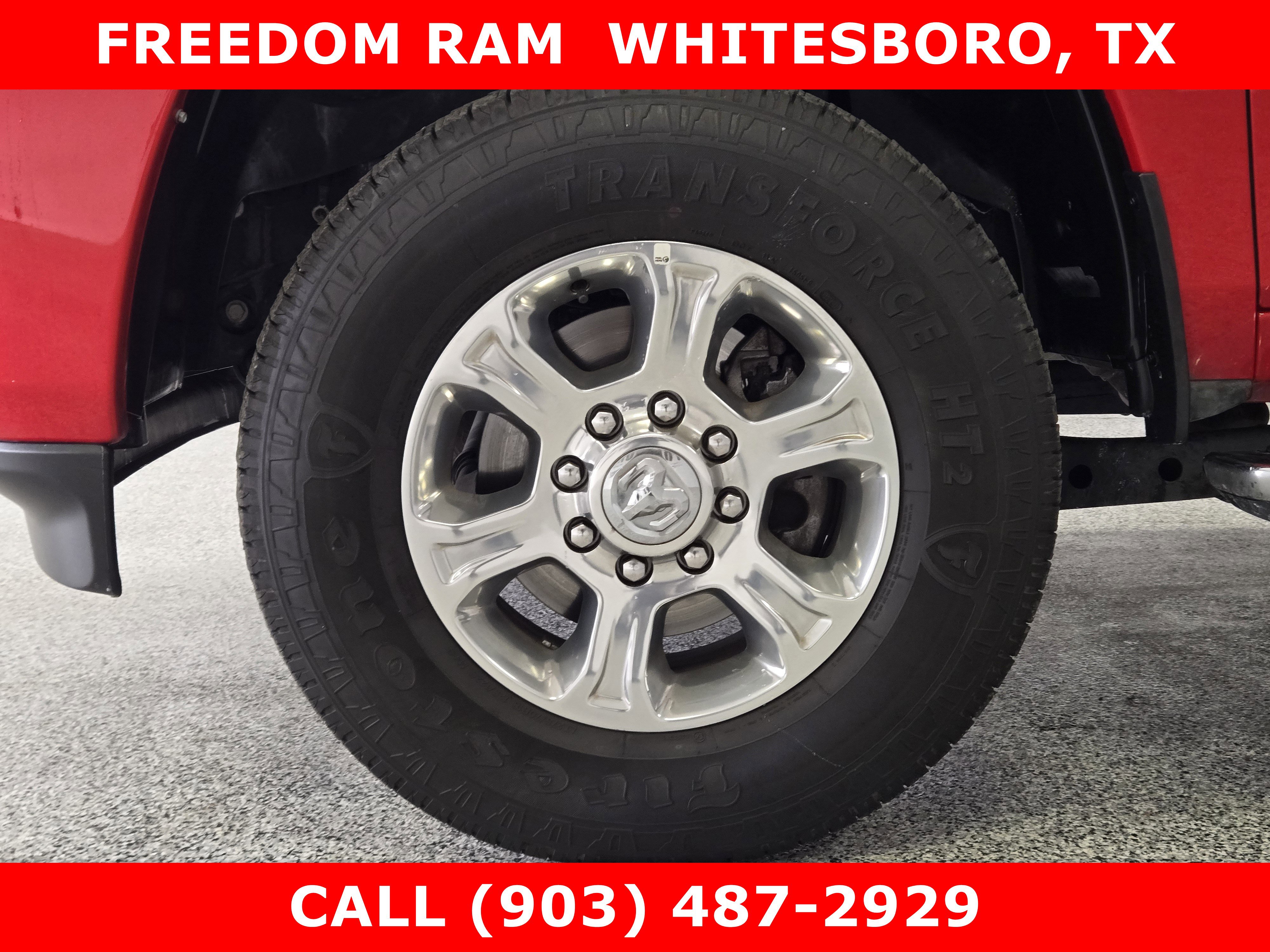 Used 2024 RAM 2500 Big Horn w/ Sport Appearance Package image 7