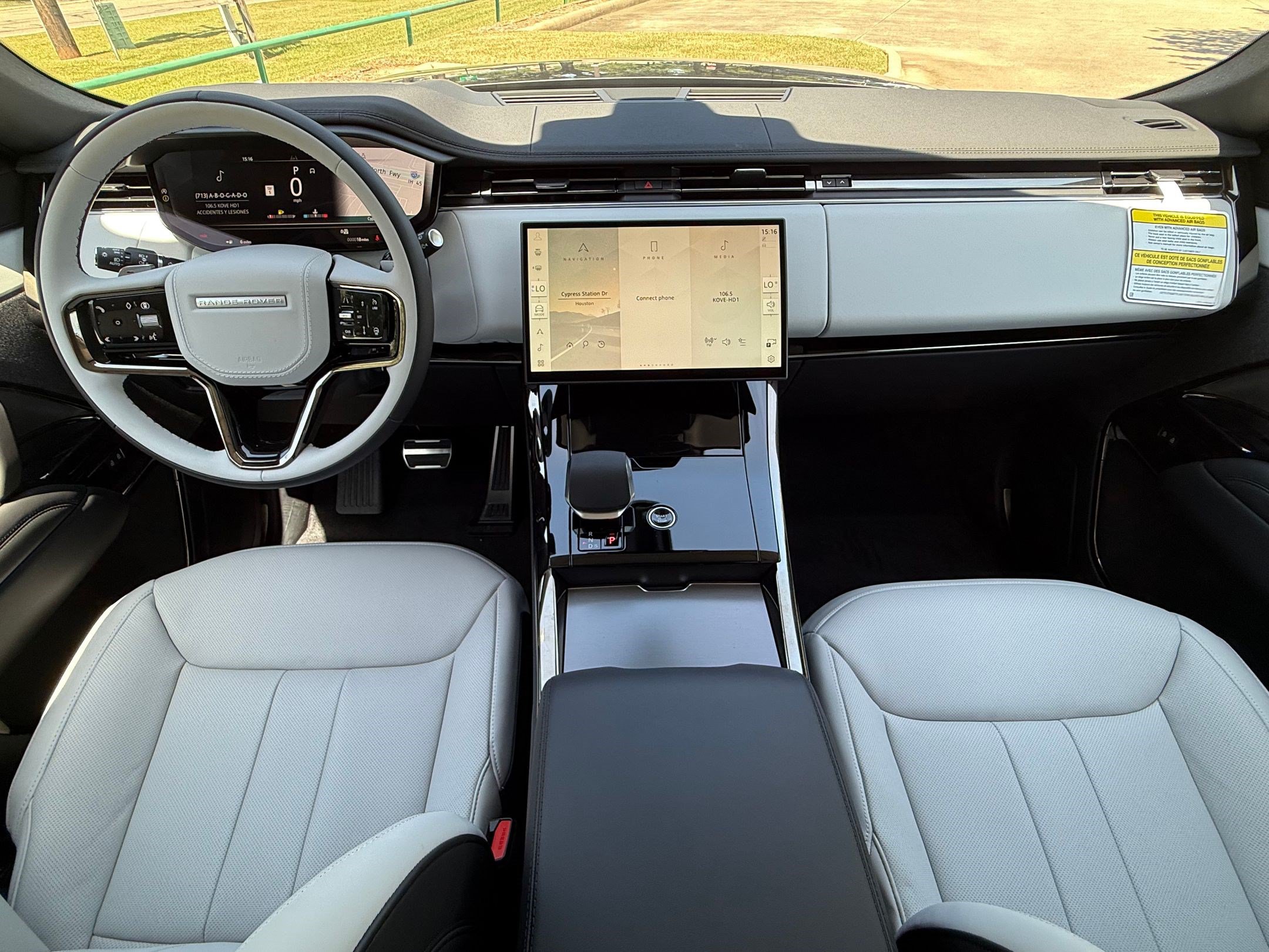 New 2026 Land Rover Range Rover Sport Dynamic SE AWD/4WD image 15