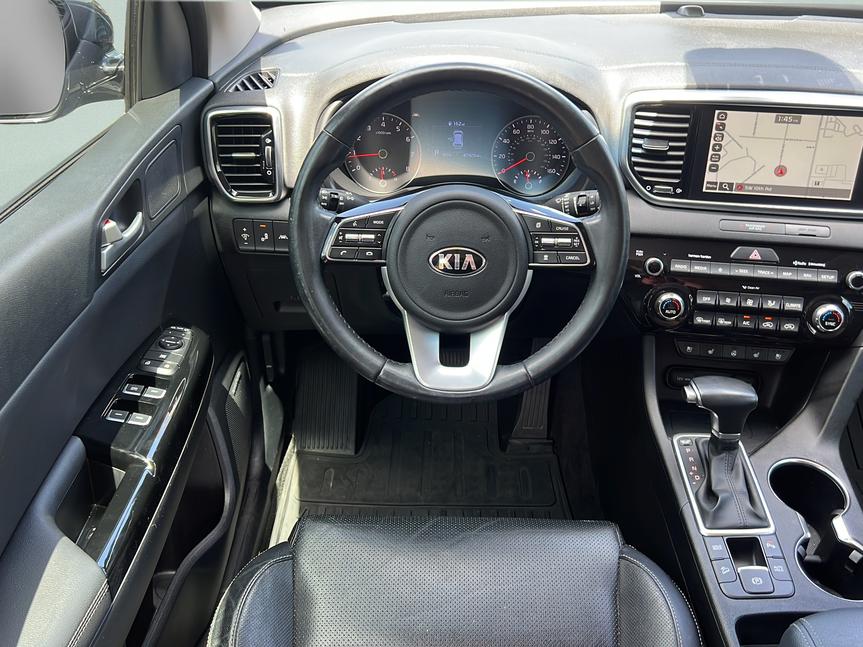 Certified 2022 Kia Sportage EX w/ EX Technology Package FWD image 12