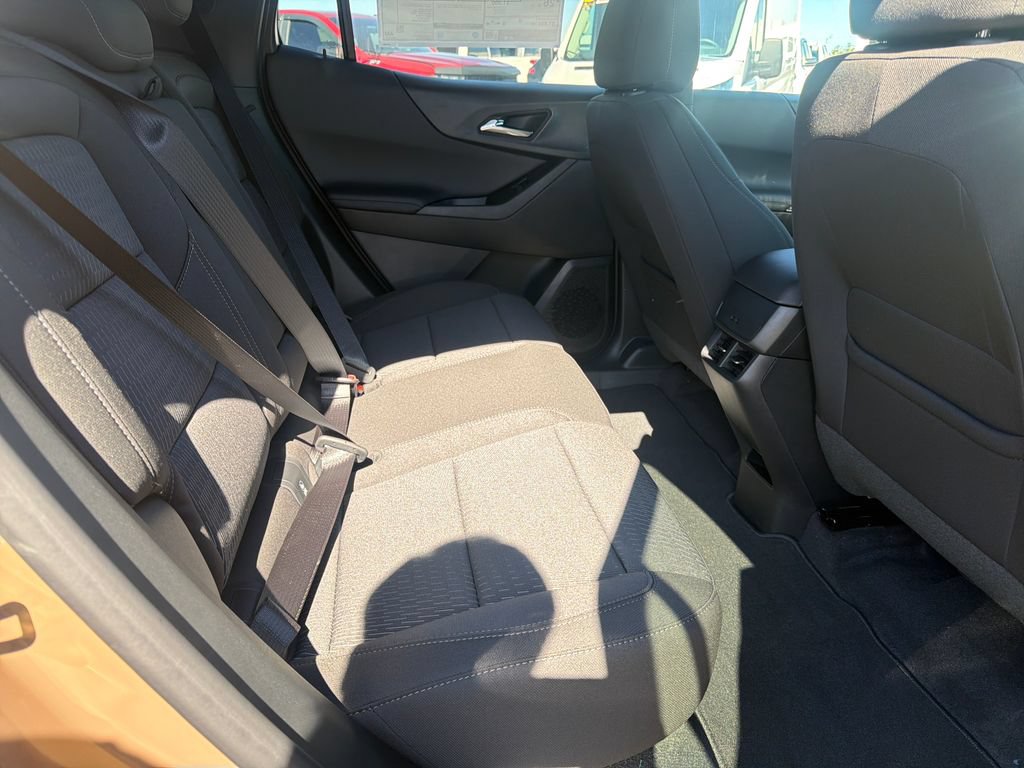 New 2027 Chevrolet Equinox LT AWD/4WD image 24