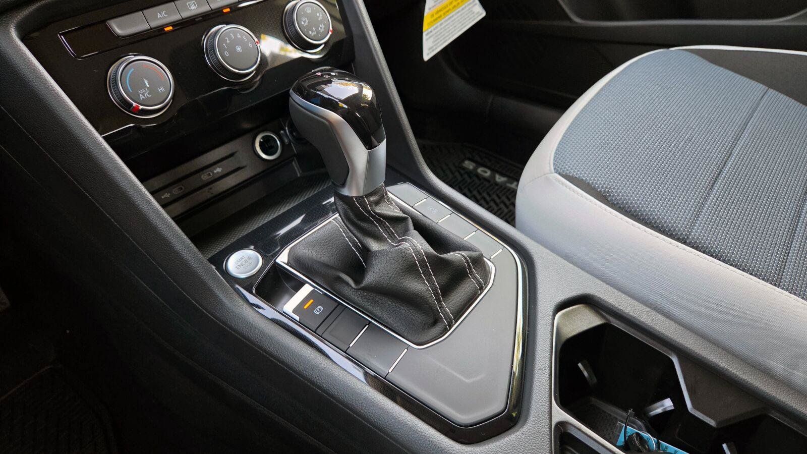 New 2027 Volkswagen Taos S FWD image 33