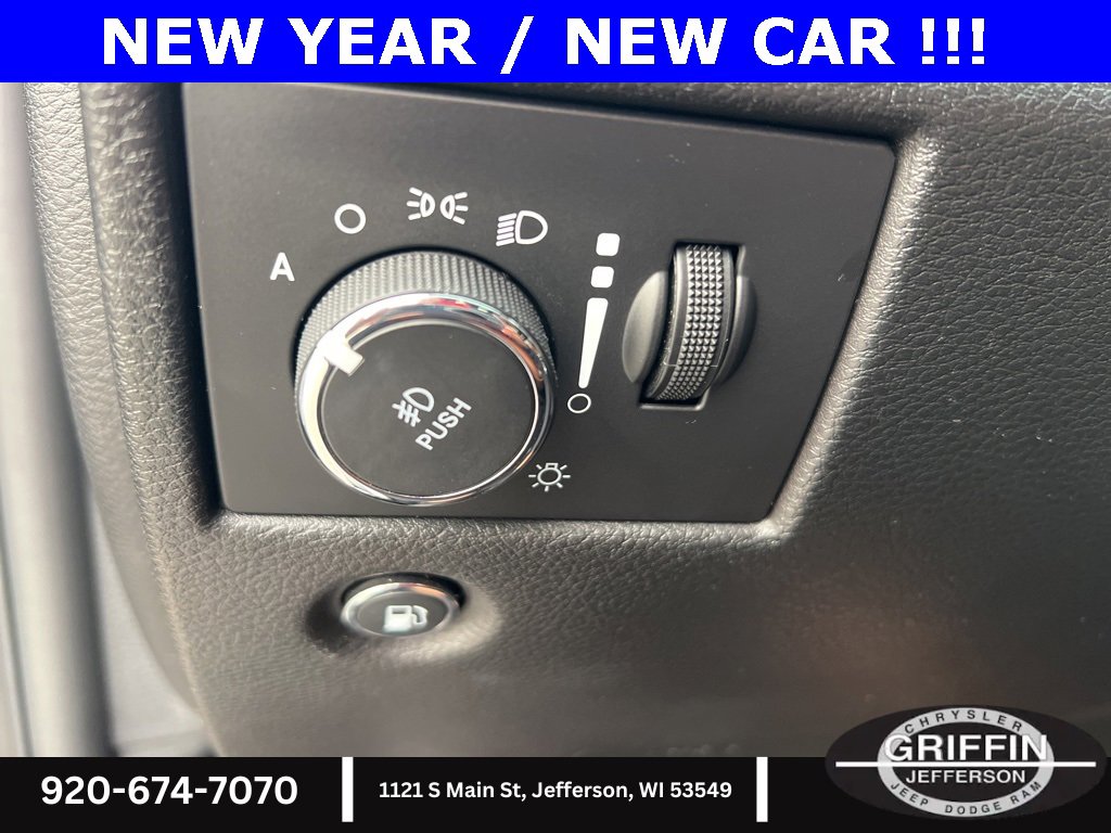 Used 2020 Jeep Grand Cherokee Summit image 33
