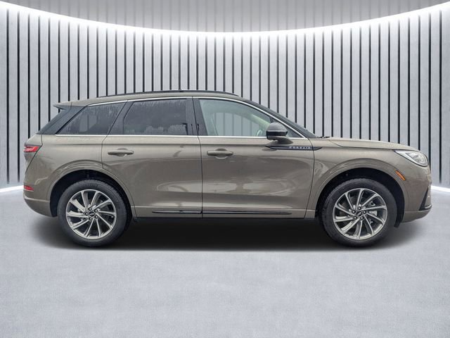 New 2026 Lincoln Corsair Grand Touring image 2