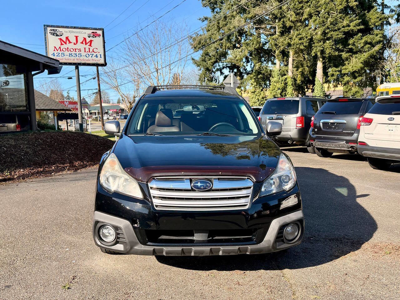 Used 2013 Subaru Outback 3.6R Limited w/ Special Appearance Pkg AWD/4WD image 9