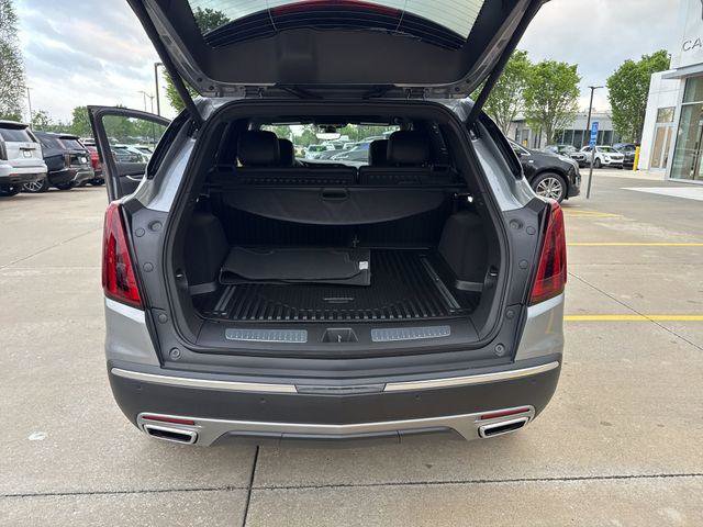 New 2026 Cadillac XT5 Premium Luxury w/ LPO, Floor Liner Package image 18