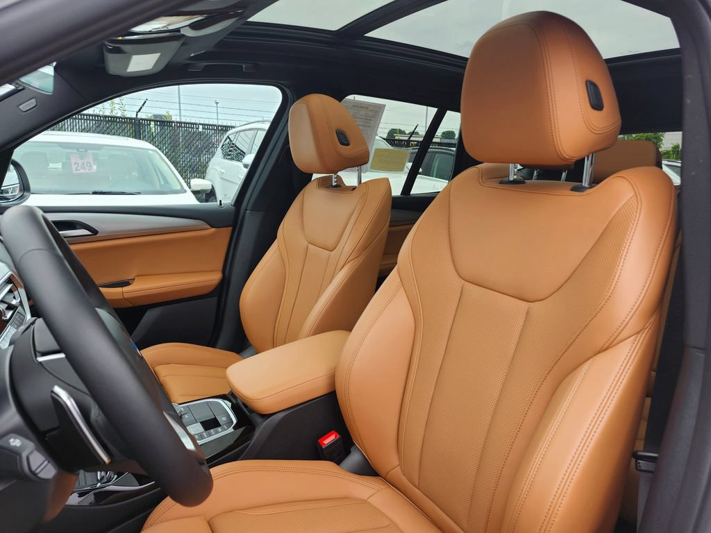Used 2023 BMW X3 xDrive30i w/ Premium Package AWD/4WD image 10
