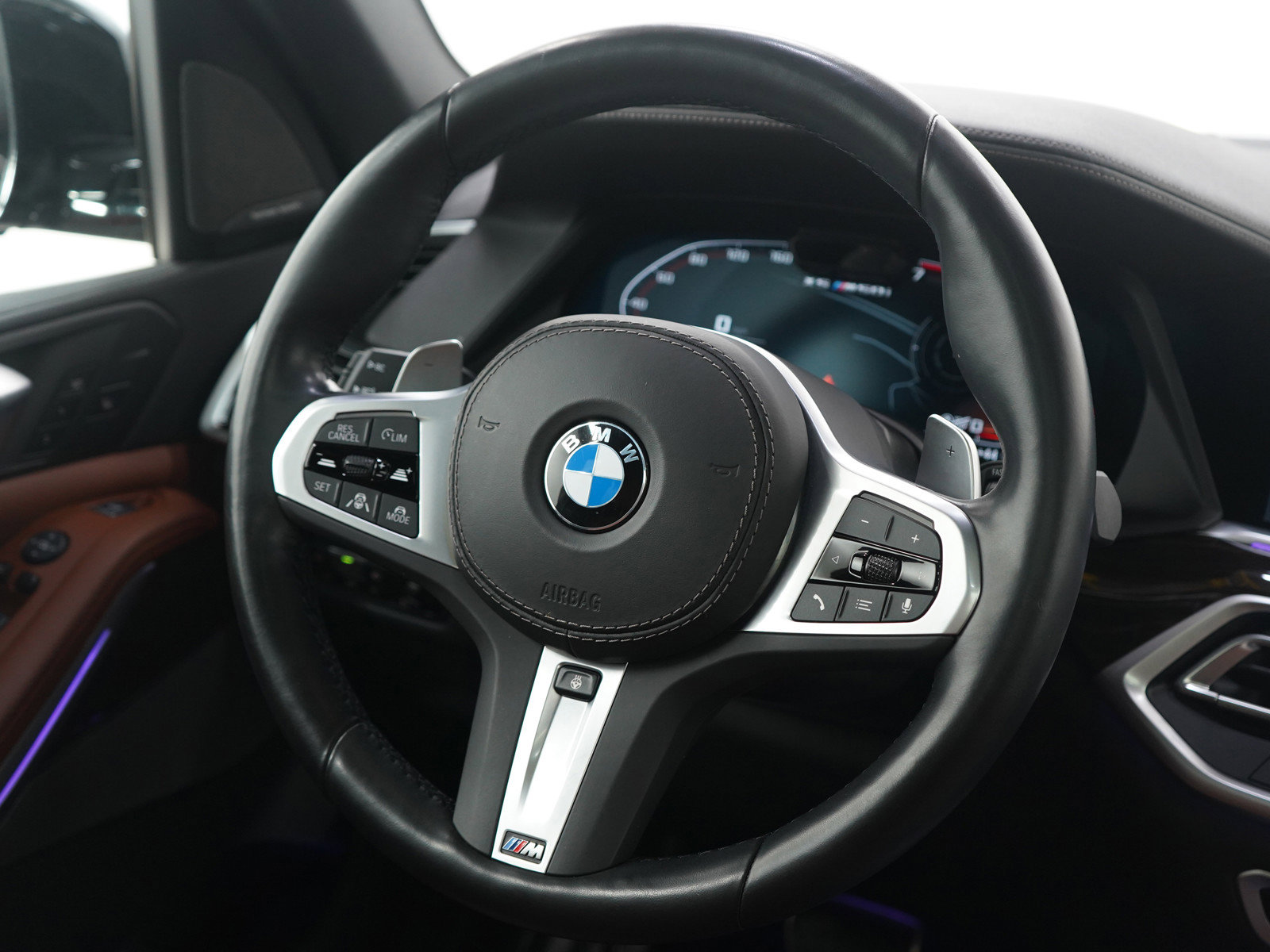 Used 2023 BMW X5 M50i w/ Executive Package image 16