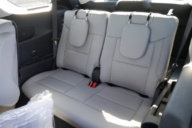 New 2026 Ford Explorer Active w/ Active Comfort Package AWD/4WD image 25