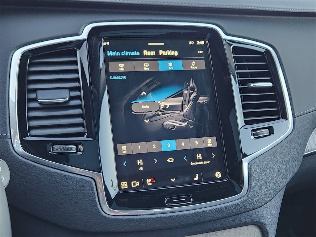 Used 2025 Volvo XC90 T8 Ultra w/ Protection Package Premier image 15
