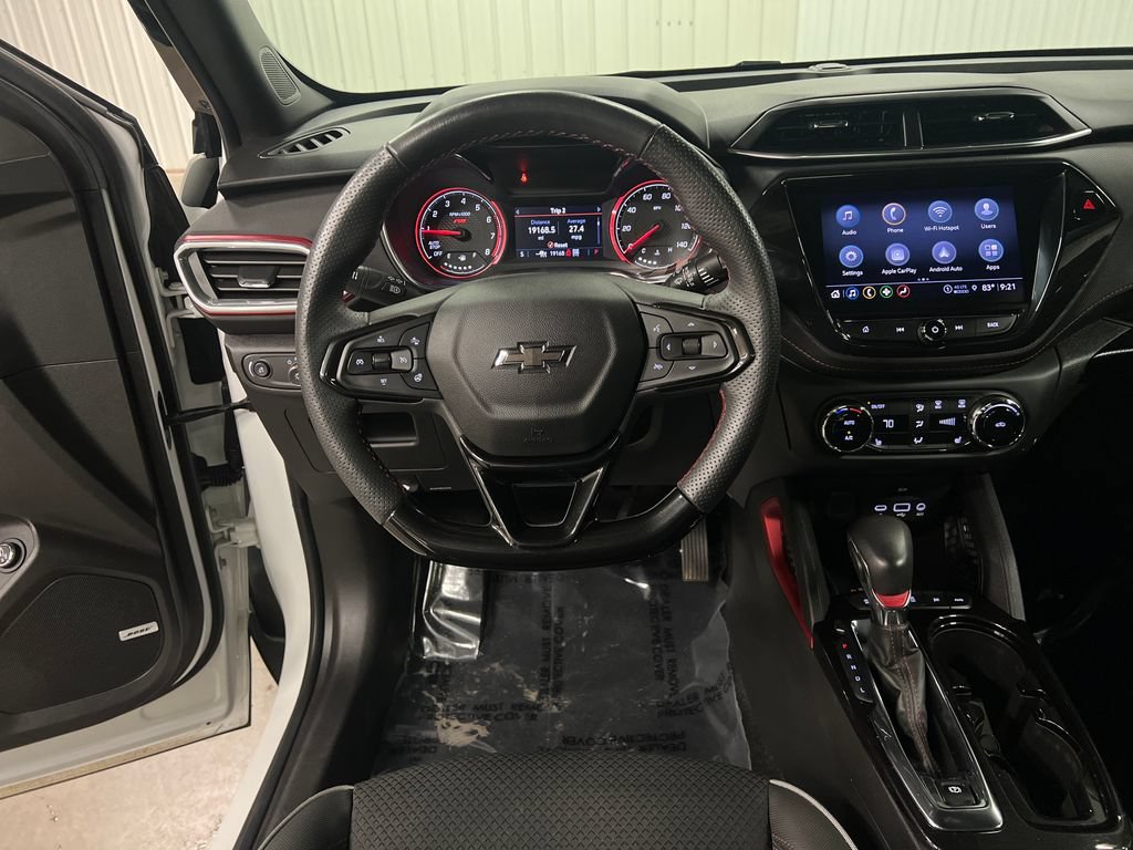 Certified 2023 Chevrolet TrailBlazer RS w/ Sun and Liftgate Package AWD/4WD image 18