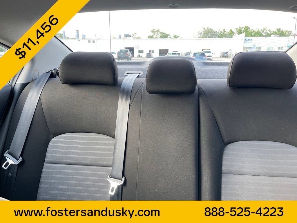 Used 2018 Kia Forte S FWD image 12