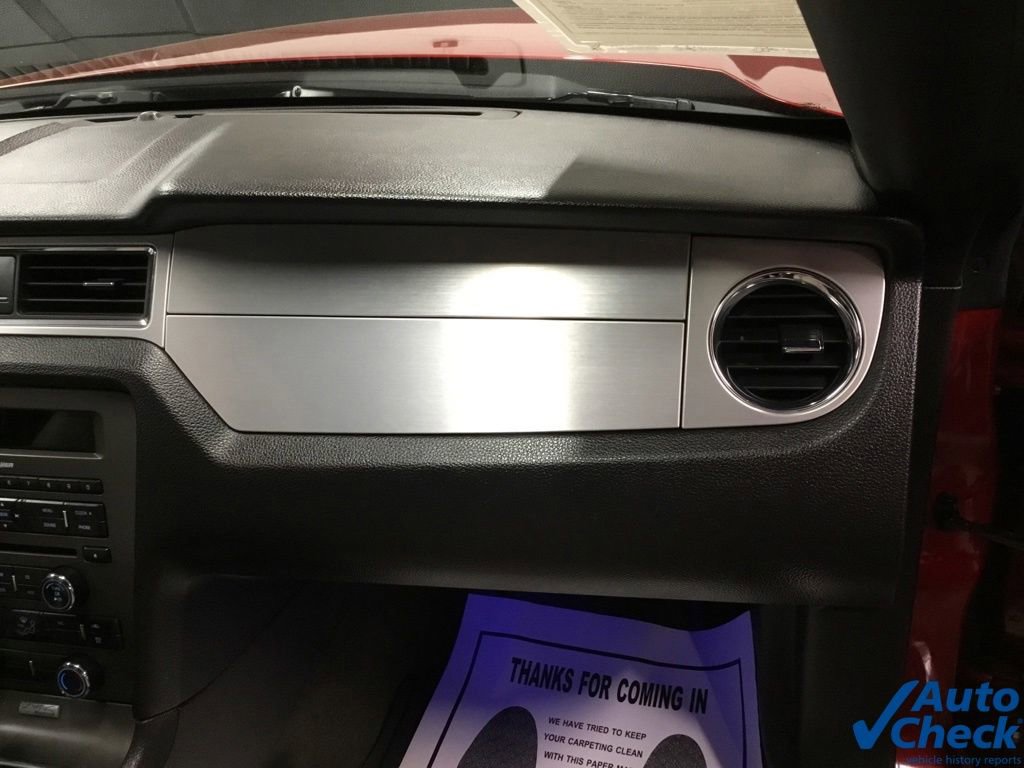 Used 2013 Ford Mustang Premium RWD image 37
