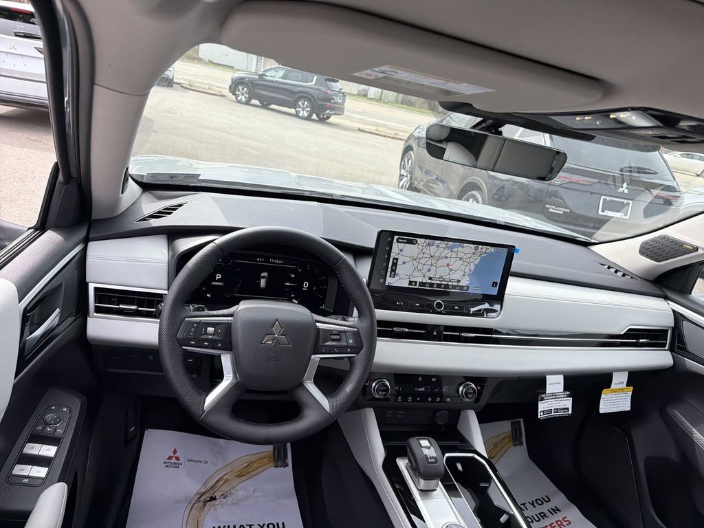 New 2026 Mitsubishi Outlander SE AWD/4WD image 15