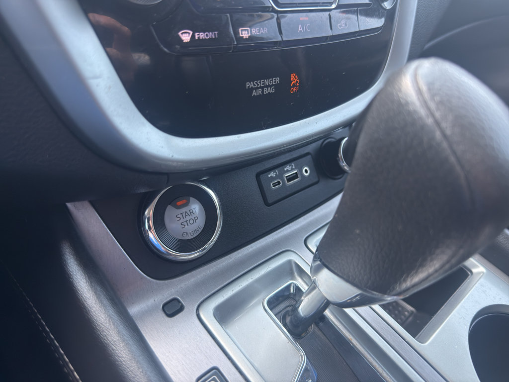 Used 2019 Nissan Murano S AWD/4WD image 20