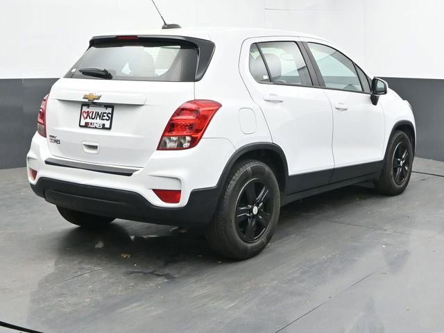 Used 2020 Chevrolet Trax LS FWD image 9