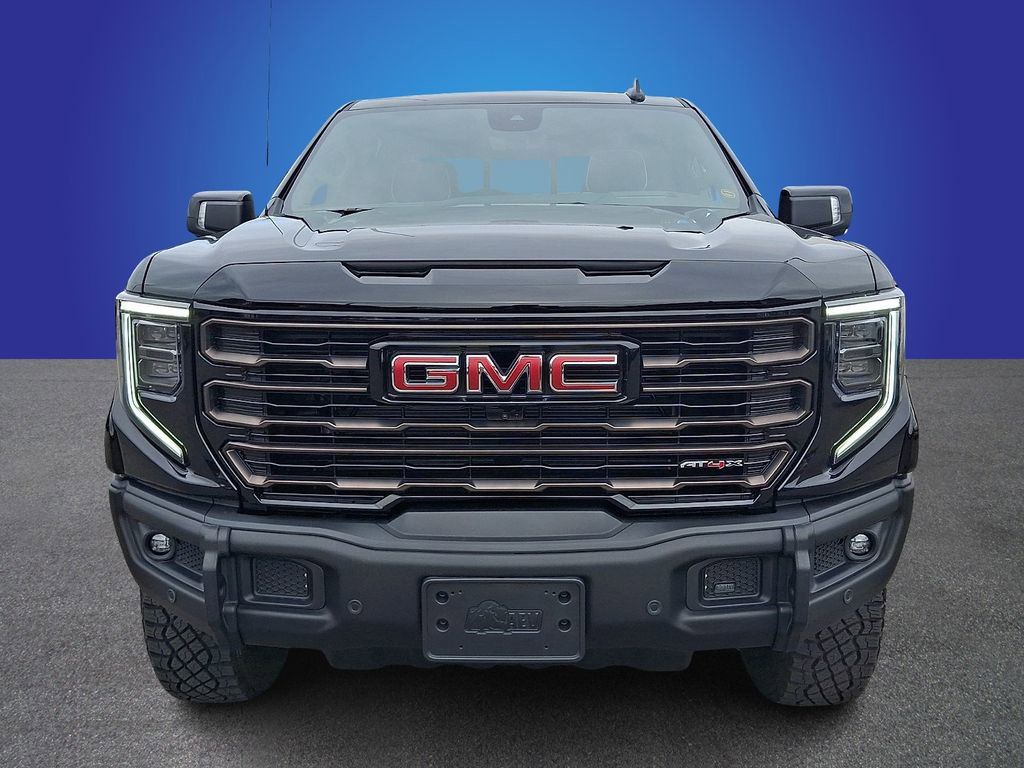 Used 2025 GMC Sierra 1500 AT4X image 2
