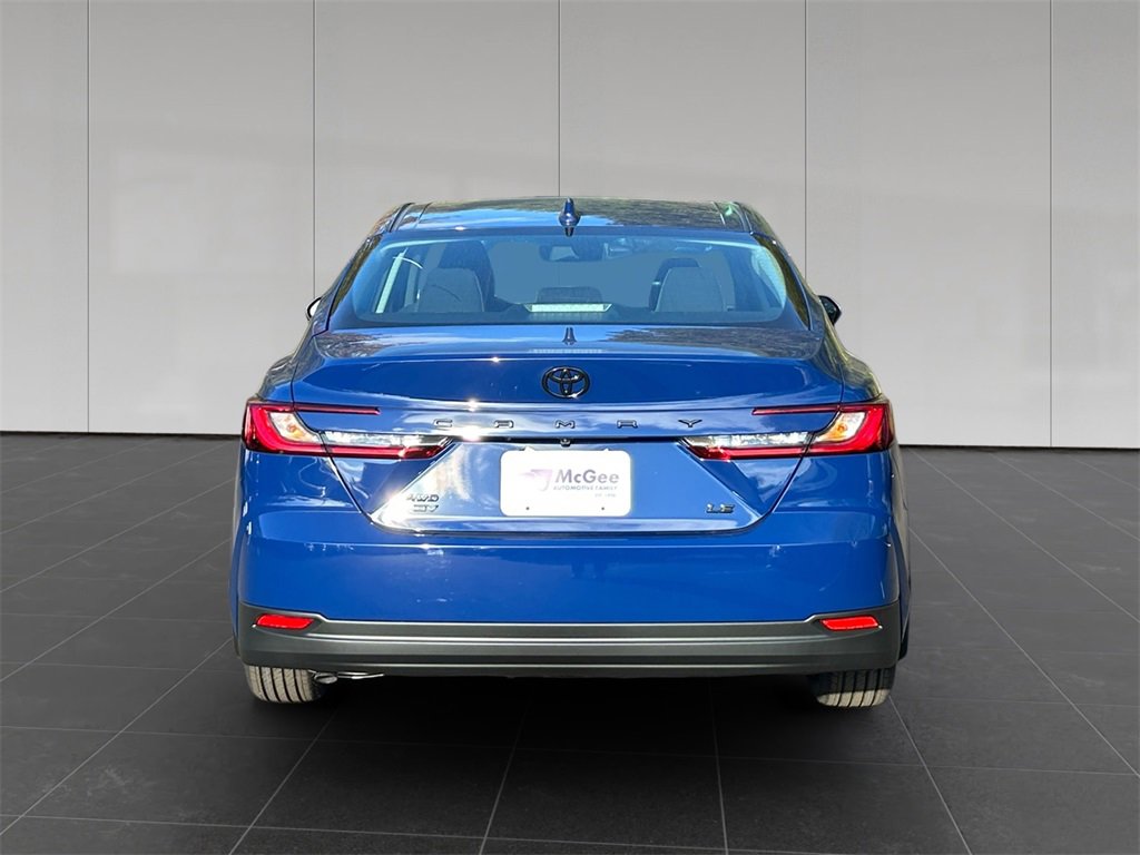 New 2026 Toyota Camry SE w/ Convenience Package image 4