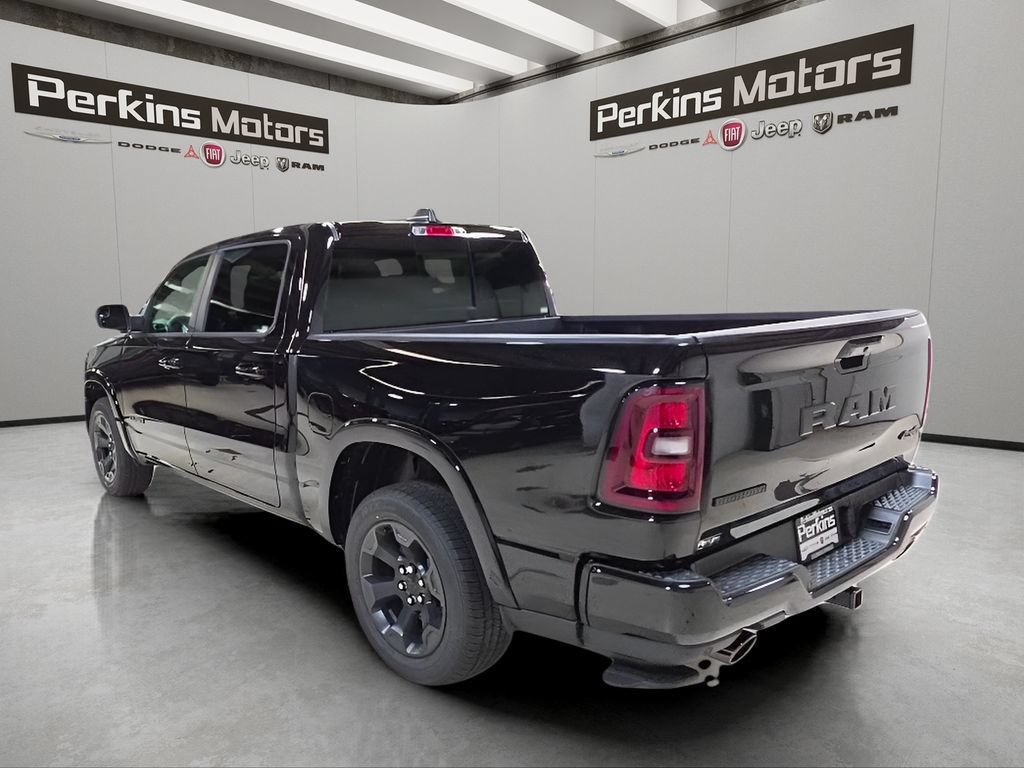 New 2027 RAM 1500 4x4 Crew Cab image 3