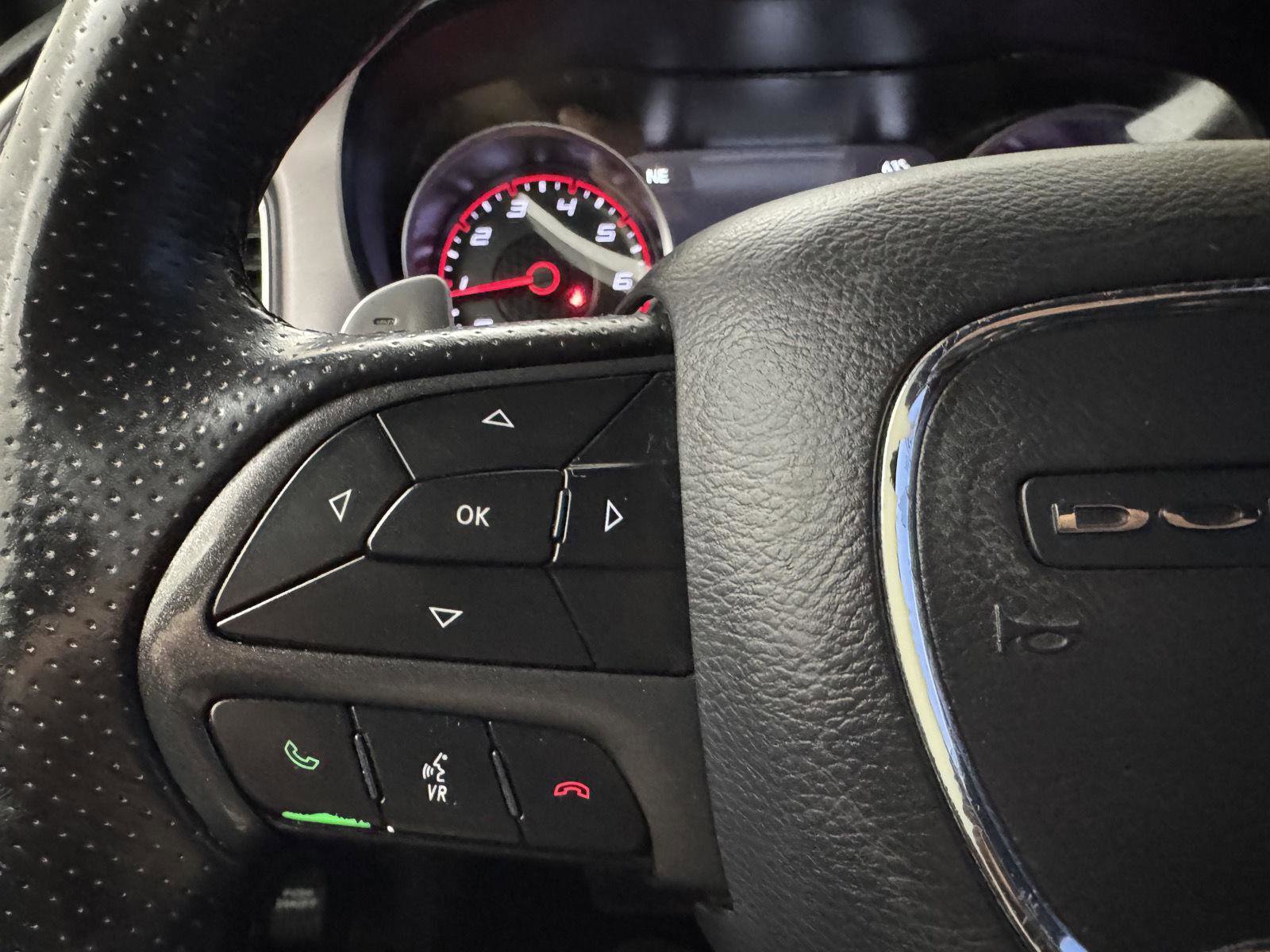 Used 2019 Dodge Charger SXT image 17