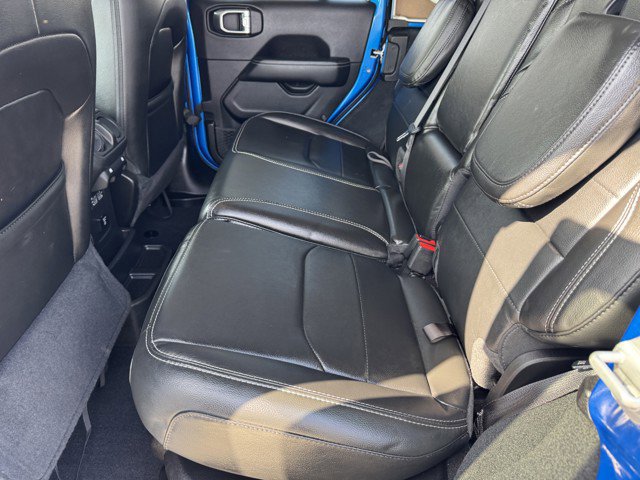 Certified 2022 Jeep Wrangler Unlimited Sahara w/ Cold Weather Group image 10