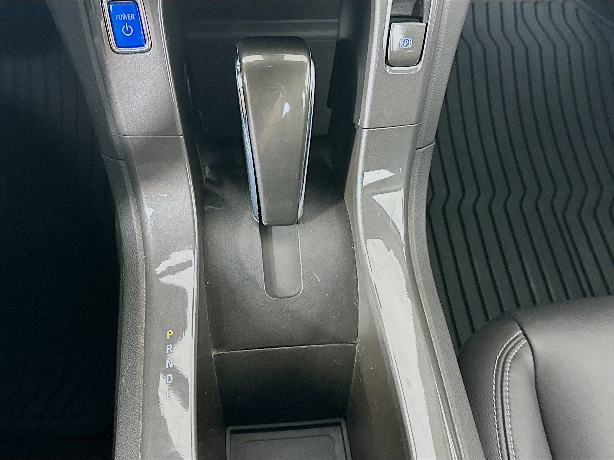 Used 2013 Chevrolet Volt Premium w/ Premium Trim Package FWD image 23