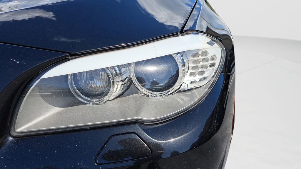 Used 2013 BMW 535i xDrive Sedan image 34