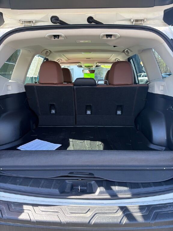 Certified 2023 Subaru Forester Touring AWD/4WD image 14