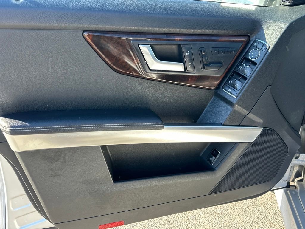 Used 2013 Mercedes-Benz GLK 350 4MATIC image 15