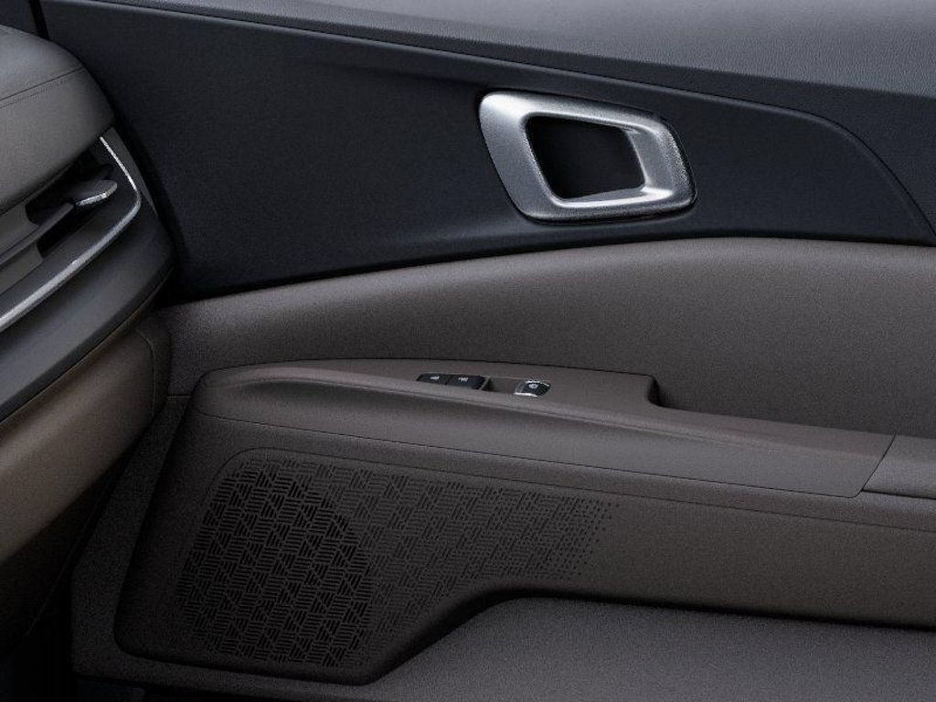 New 2026 Kia Carnival EX FWD image 25
