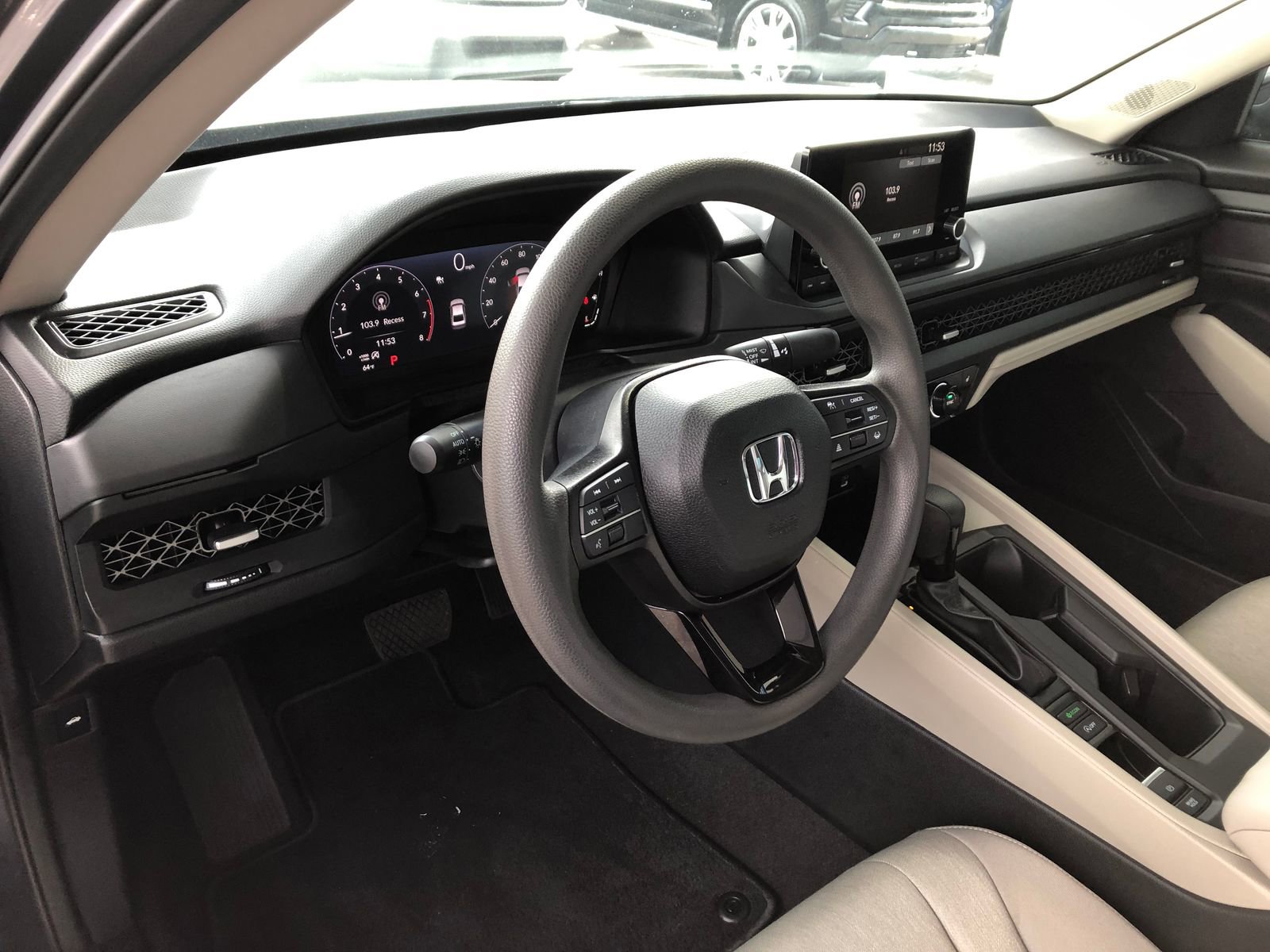 Used 2025 Honda Accord SE image 16