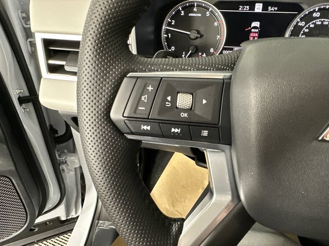 New 2026 Mitsubishi Outlander SE AWD/4WD image 28