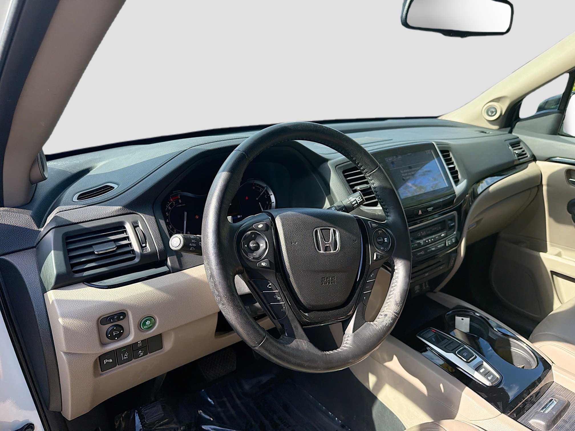 Used 2016 Honda Pilot Touring image 25