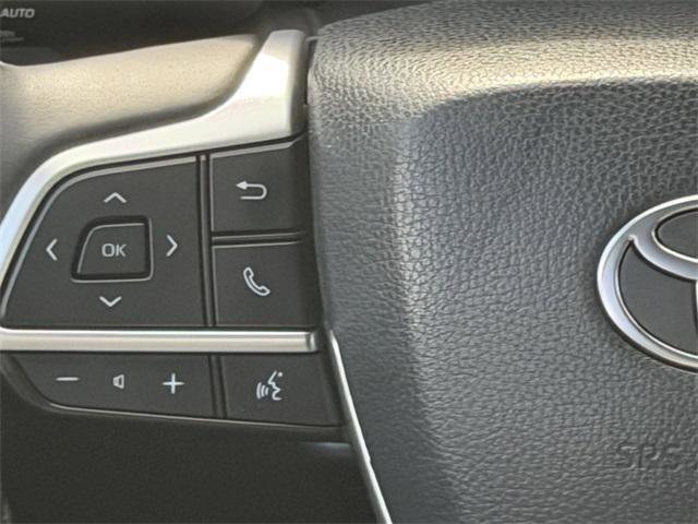 Certified 2025 Toyota Grand Highlander FWD image 13