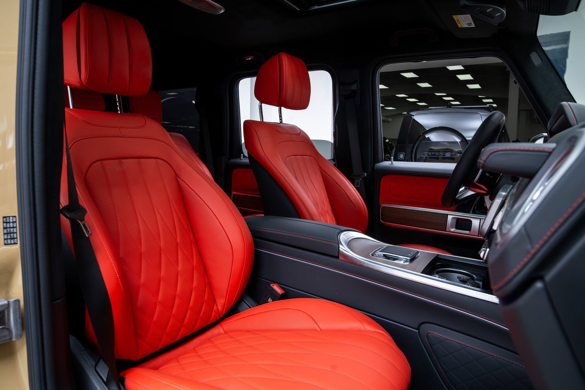 Used 2025 Mercedes-Benz G 580 w/ EQ Technology image 30