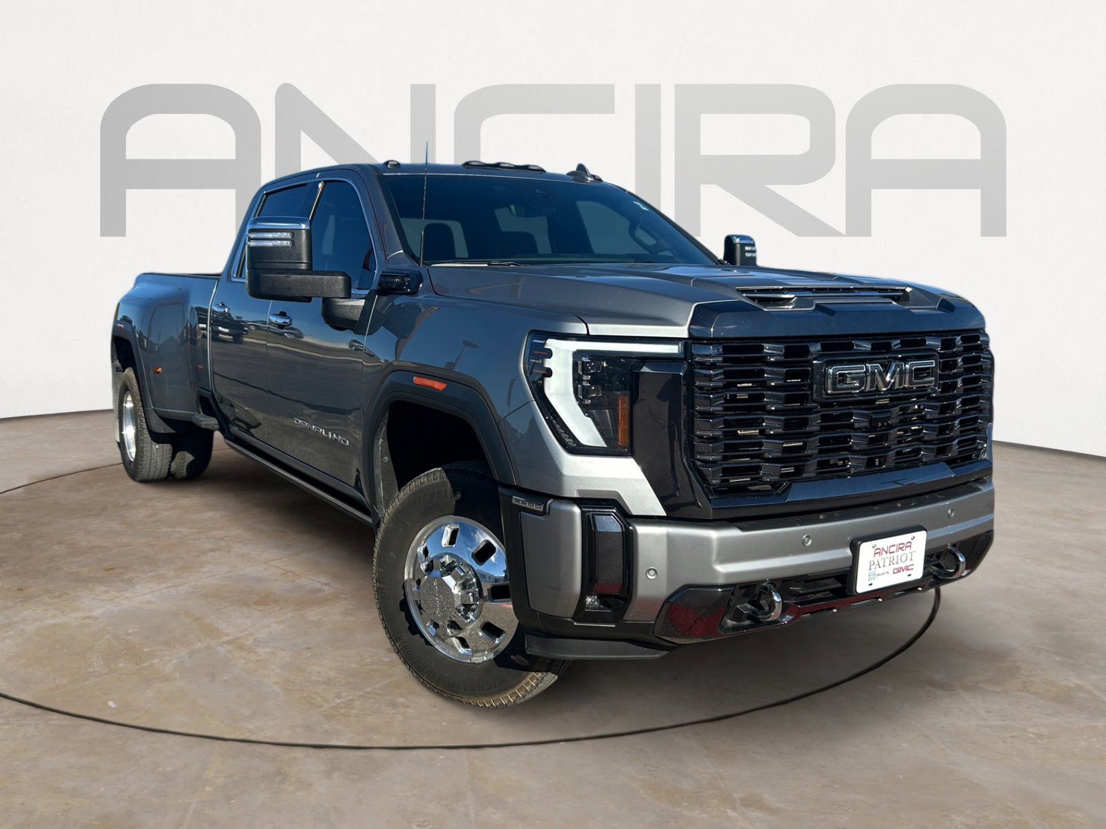 Used 2024 GMC Sierra 3500 Denali Ultimate image 4