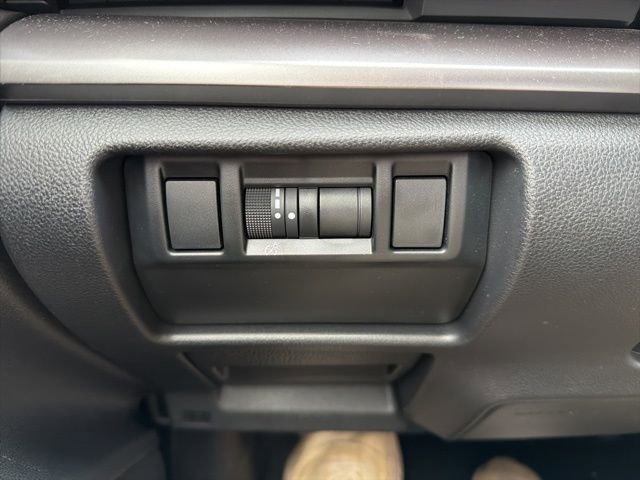 Used 2025 Subaru Impreza 2.0i AWD/4WD image 18