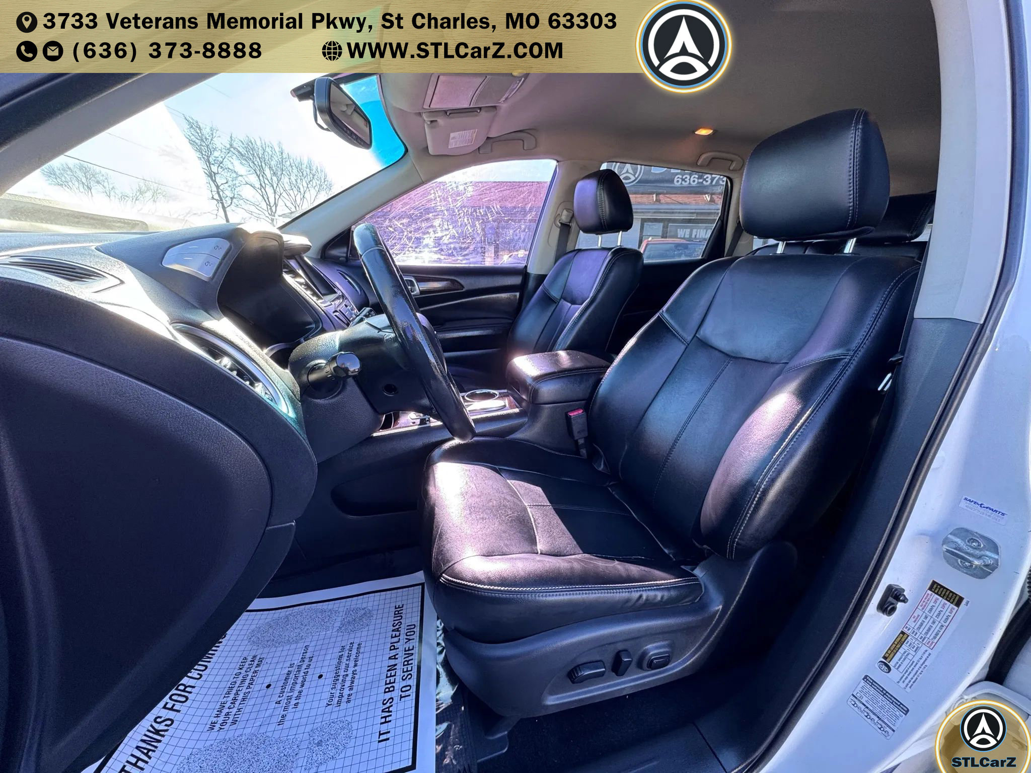 Used 2015 Nissan Pathfinder SL image 9